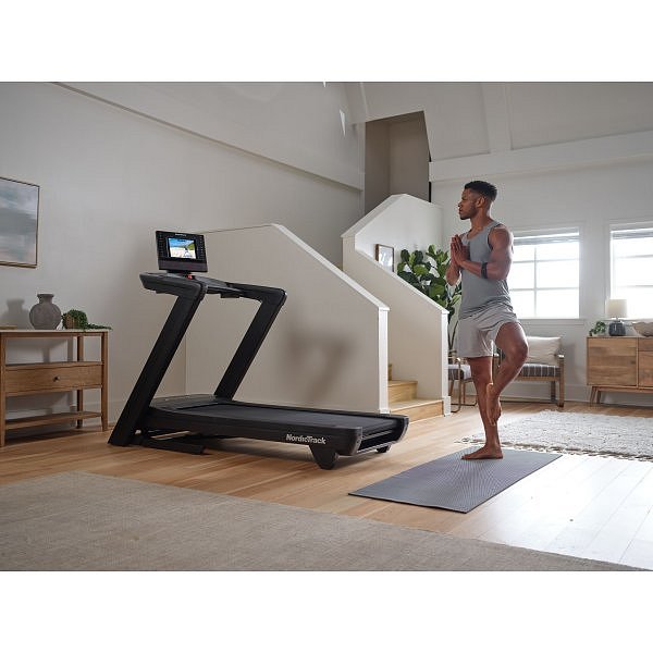 Běžecký pás NORDICTRACK Commercial LE
