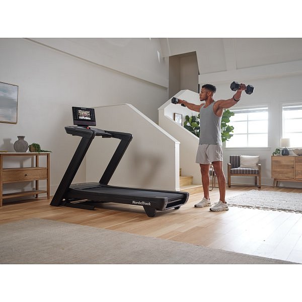 Běžecký pás NORDICTRACK Commercial LE